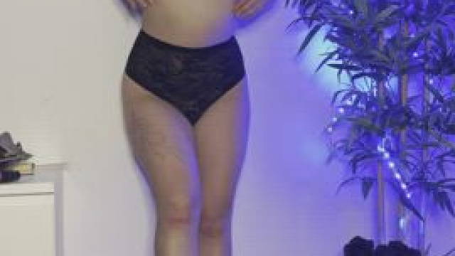 front and back views are important either 18yo girls or cars