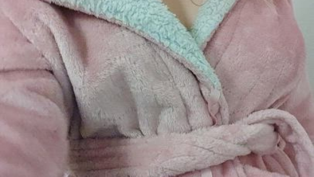 I'm curious, does anyone cum to my posts on here? I hope at least some of you do