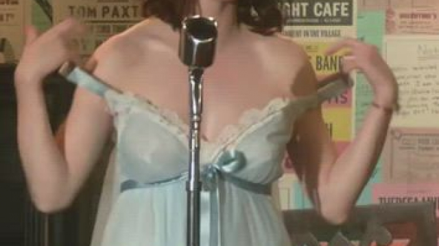 The perfect plots of Rachel Brosnahan from The Marvelous Mrs. Maisel