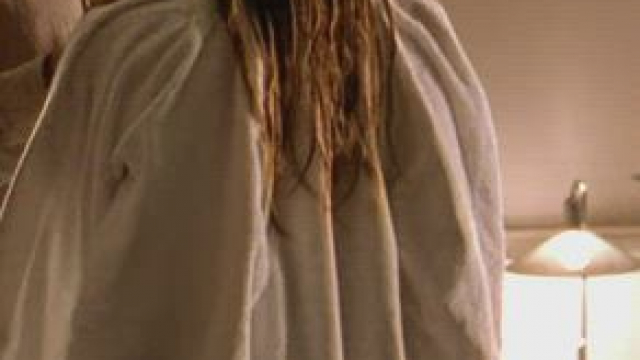 Tina Dickow nøgen i Karrusel