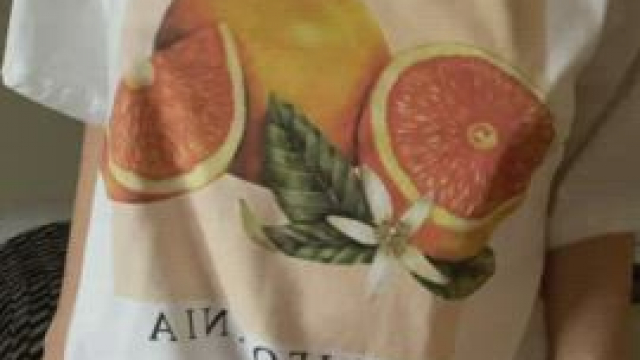 Would you like to see my grapefruits