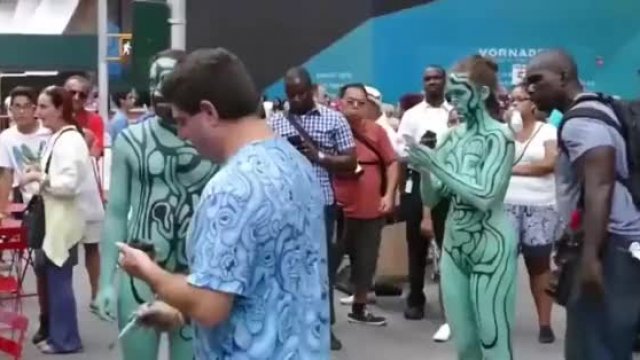 Latina’s Huge Tits Get Painted In Public