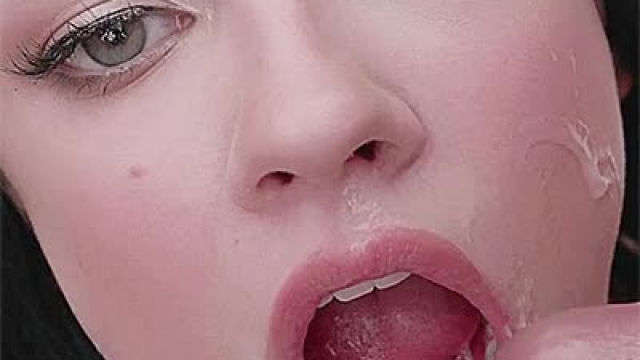 Fill my mouth like that, please.