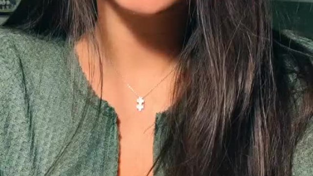 She's busty and she got a pretty face