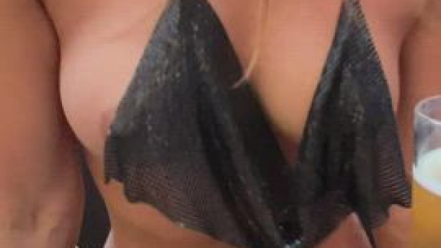 This is closer to a necklace than a top