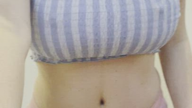 Dropping my all natural mom titties