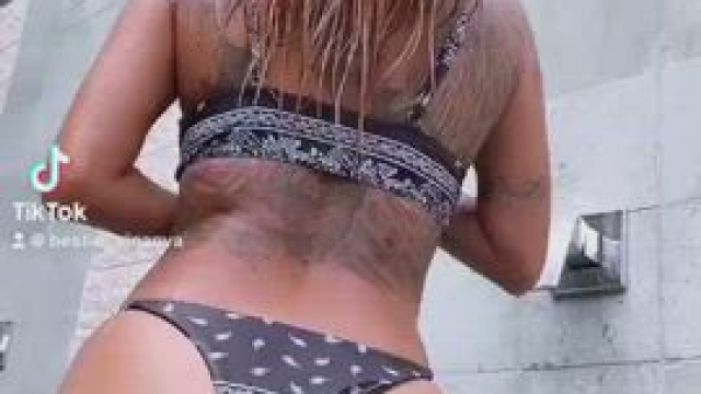 I hope that the lucky Redditors who see this enjoy the shape of my ass