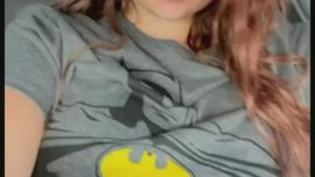 confidently flashing you from the taxi's back seat