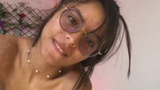 what do you think about Colombian women