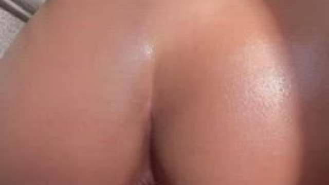 I love filling my holes