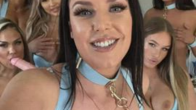 Angela and her cast of another 6 Avengers count down to End game