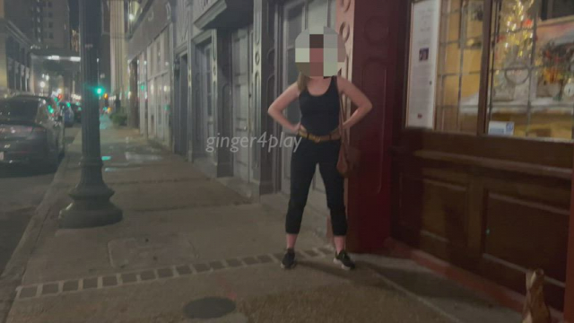 Nice sure he turned his car for a better view [F]