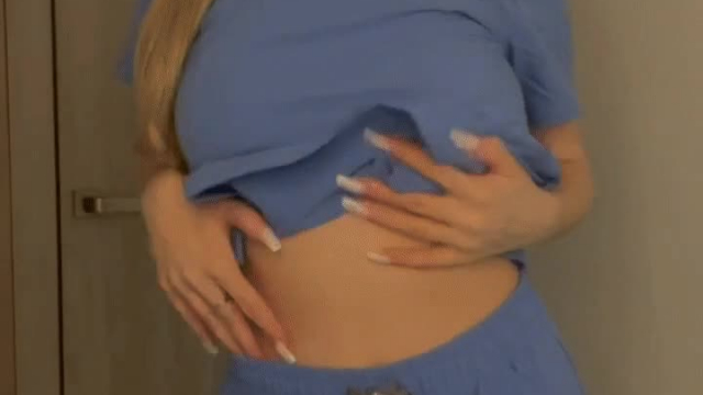 I'm in need of a penis to clap my ass on!