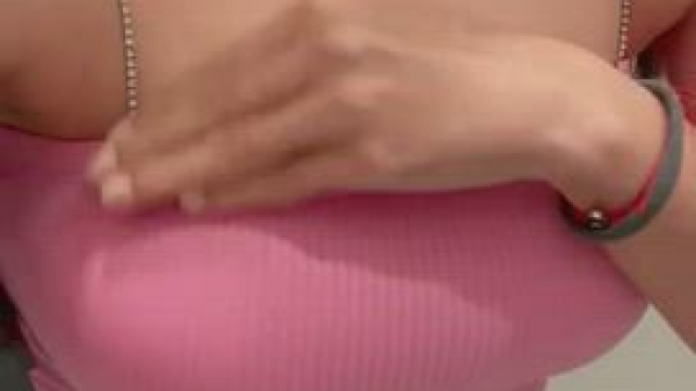 I don't like using a bra, what is your opinion?