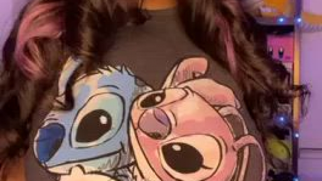 Do you want to play with my caramel body?