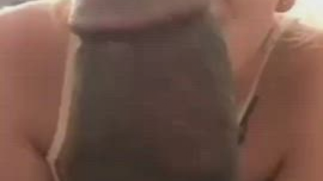 Cocks like this don't exist. It's an illusion.