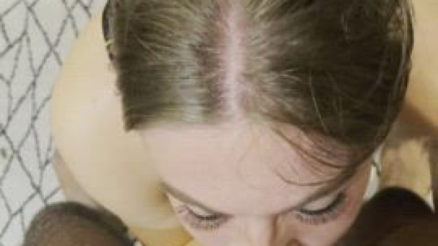 Deepthroating that huge penis