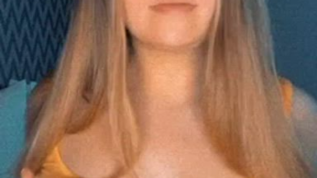 Looking for someone to cum all over them