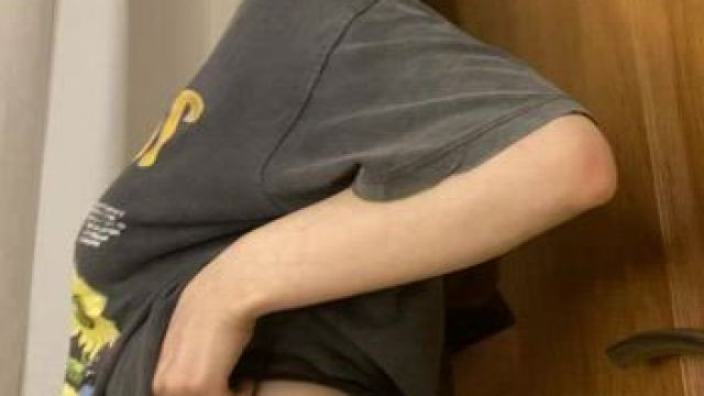 would you date a cute girl like me