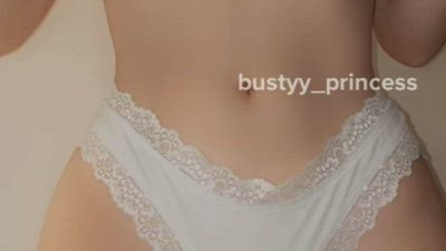 Be honest, would you screw a slight girl love me? I’m 4’10..