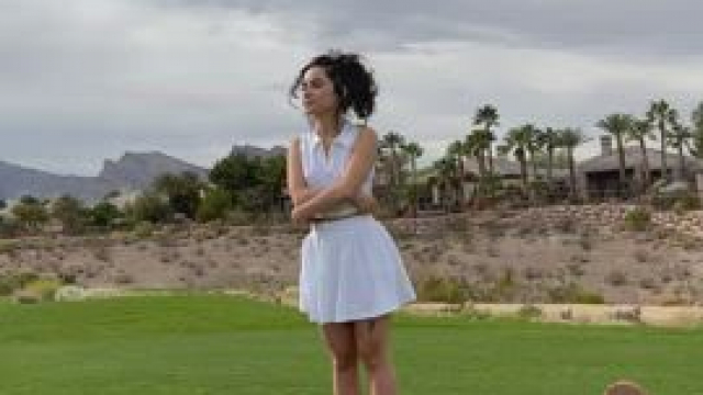 Looking for people to complete my foursome