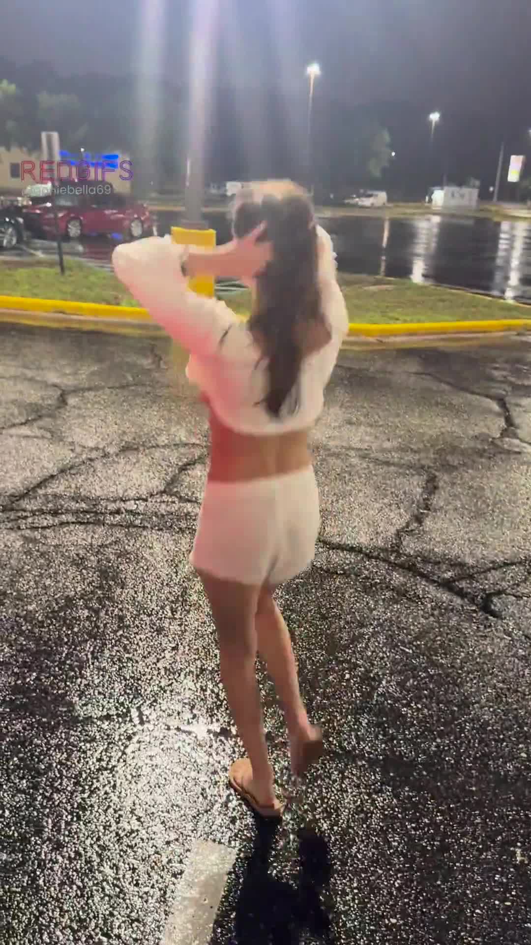 Live Cam