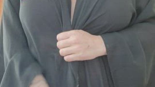 Anyone like chubby, curvy sluts?