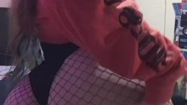 Do you eat ass on the first date ?