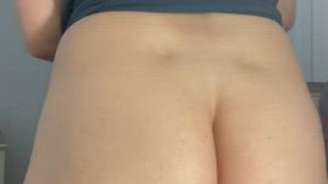 [oc] Just showing off my chunky butt for the camera (gif)