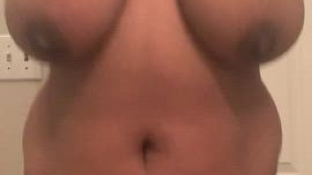 I want to bounce this hard when you fuck me