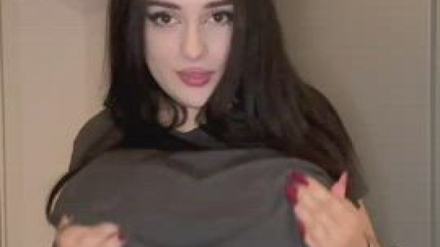 32yo but I still fuck on the first date;)