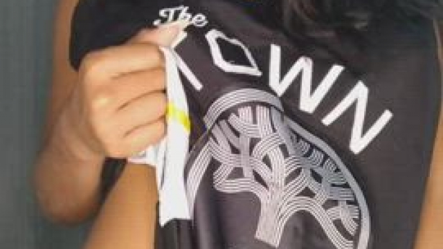 Am I worth a few pumps at least?