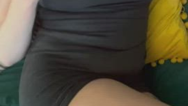 Wanna play with mommy?