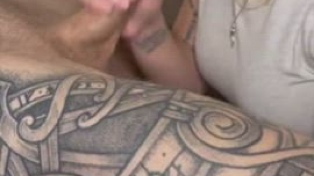 Can’t stop sucking even after he’s finished