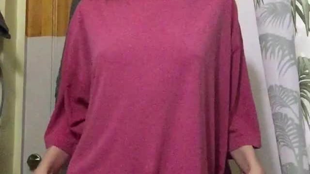 so hot in this bathroom..