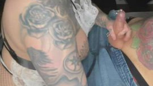 I love to suck his dick when he wears his prince albert piercing