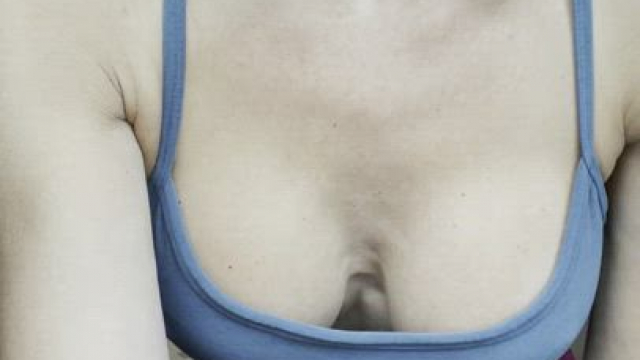 Fit Girls at the Gym