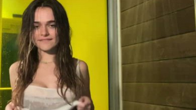 M3gnutt Perfect Body And Huge Boobs - F0lder B3l0w