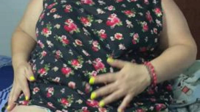 Look how I spread cream