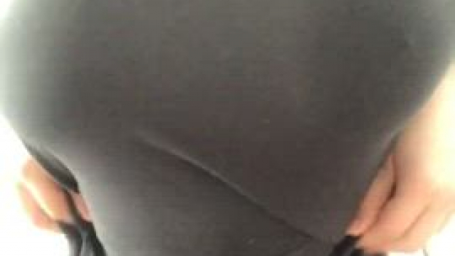 Do you suck tits on the first date? (OC)