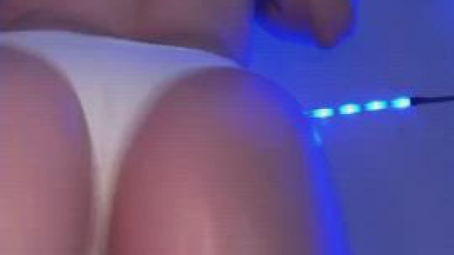 Ready to eat my peaches