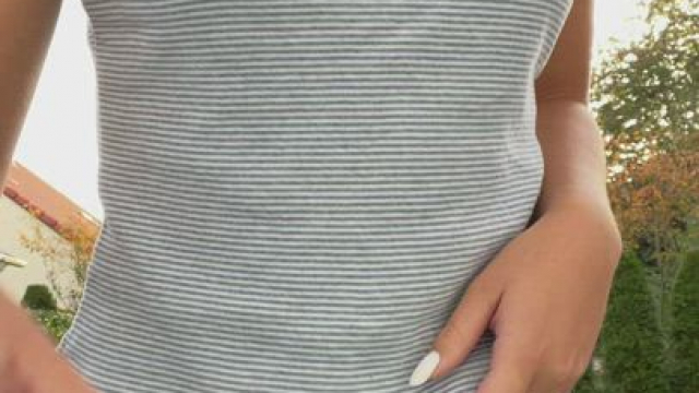 Being naked in public is fun…maybe someone comes over to fuck me one day?