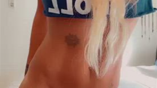 Size Double 0 but I don’t seem to get many complaints