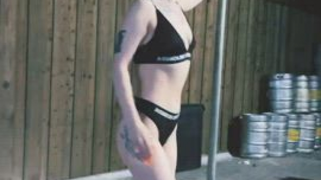 Back Alley Strip Club With Methany