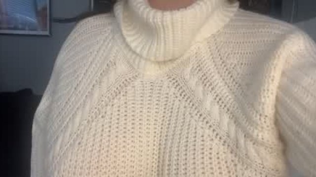 crop top can’t handle me OC