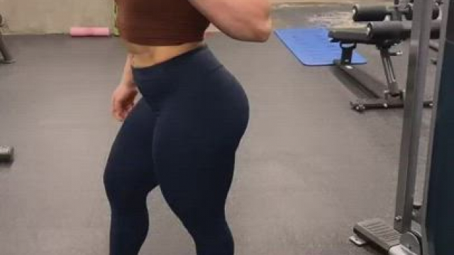 huntermhenderson (powerlifter/bodybuilder)