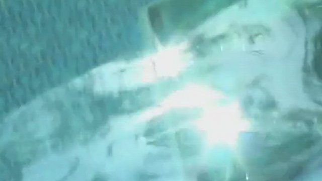 Jenna Jameson jumps in to a pool (Being Jenna BTS)