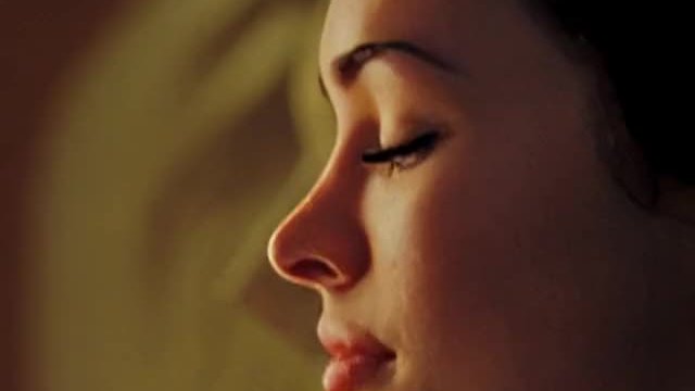 Megan Fox and Amanda Seyfried in Jennifer’s Body (click redgif for sound)