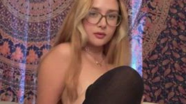 Can math nerds be seductive