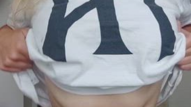 Would u rather your favourite sports team won the championship or spend a night 